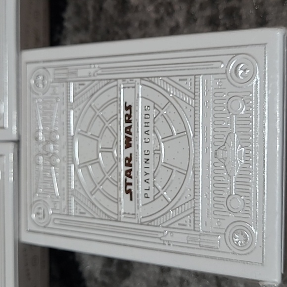 DISNEY STAR WARS THEORY II PREMIUM PLAYING CARDS SET 3 - Picture 2 of 8